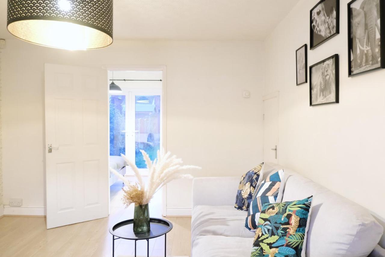 Bee Stays - Maliston House Great Sankey Eksteriør billede