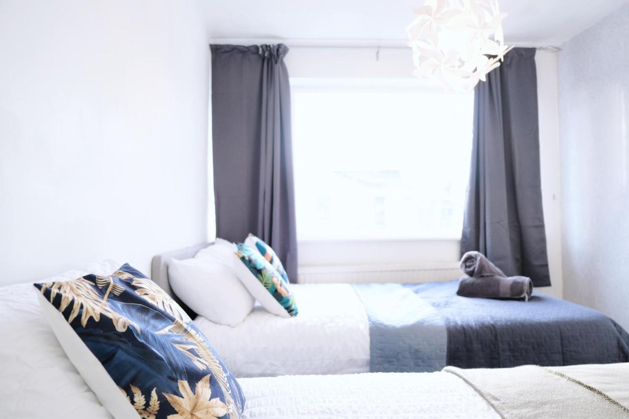 Bee Stays - Maliston House Great Sankey Eksteriør billede