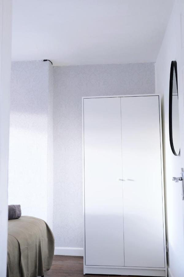 Bee Stays - Maliston House Great Sankey Eksteriør billede